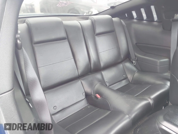 2007 Ford Mustang Deluxe with VIN 1ZVHT80N275215068, listed as a IAAI auction lot 41866367 with 174,791 mi miles. Bid and sale history available at carsss.com. Image 8.
