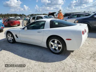 1999 Chevrolet Corvette with VIN 1G1YY22G6X5117332, listed as a Copart auction lot 77683134 with 0 mi miles and Salvage Title. Bid and sale history available at carsss.com. Image 2.