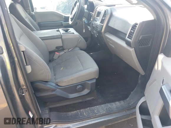 2016 Ford F-150 XLT with VIN 1FTEX1E80GKD98282, listed as a IAAI auction lot 40317900 with 159,605 mi miles. Bid and sale history available at carsss.com. Image 5.