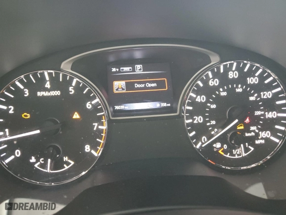 2017 Nissan Pathfinder S with VIN 5N1DR2MM1HC653958, listed as a Copart auction lot 82547254 with 76039 miles and Salvage Title. Bid and sale history available at carsss.com. Image 9.
