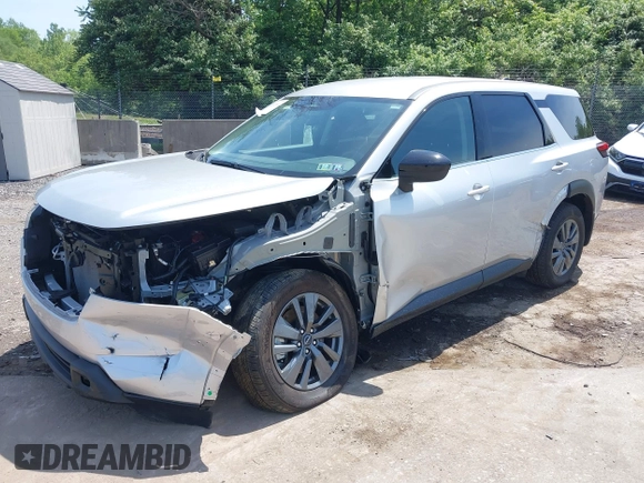 2024 Nissan Pathfinder S z VIN 5N1DR3ACXRC251780, wystawiony jako IAAI lot #42245940 z przebiegiem 7 871 mil mil oraz . Historia ofert i sprzedaży dostępna na DreamBid. Obrazek 18.