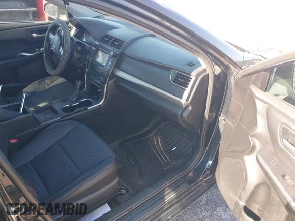 2015 Toyota Camry XLE with VIN 4T1BF1FK6FU986878, listed as a IAAI auction lot 42043397 with 119,349 mi miles. Bid and sale history available at carsss.com. Image 5.