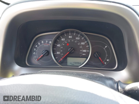 2013 Toyota RAV4 XLE with VIN 2T3RFREV1DW017471, listed as a IAAI auction lot 41990090 with 170,066 mi miles. Bid and sale history available at carsss.com. Image 7.