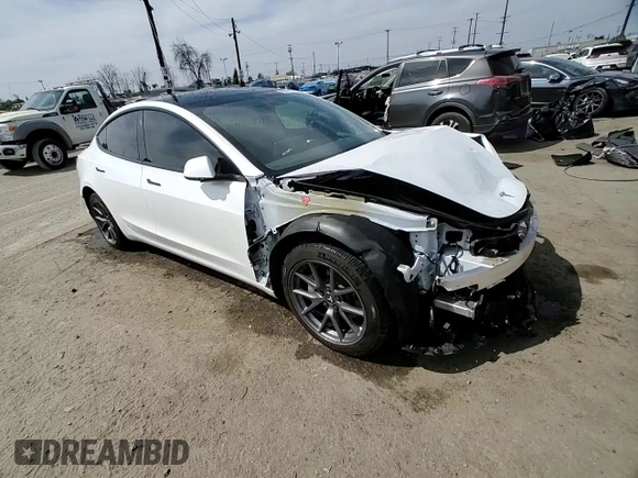 2022 Tesla Model 3 Long Range z VIN 5YJ3E1EB3NF174314, wystawiony jako Copart lot #52713325 z przebiegiem 27 646 mil mil oraz Szkoda całkowita • Salvage title. Historia ofert i sprzedaży dostępna na DreamBid. Obrazek 11.