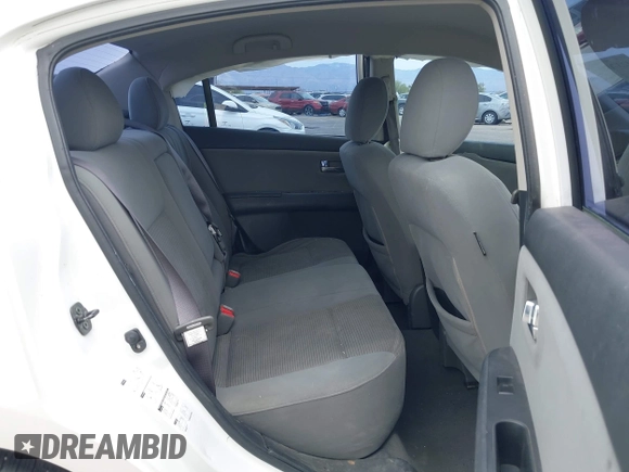 2010 Nissan Sentra S with VIN 3N1AB6AP6AL664842, listed as a IAAI auction lot 42370025 with 170,031 mi miles and . Bid and sale history available at DreamBid. Image 8.