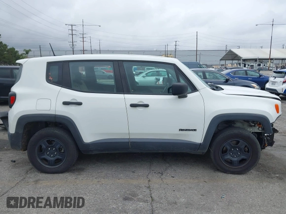 2017 Jeep Renegade Sport with VIN ZACCJBAB8HPF82862, listed as a IAAI auction lot 42057871 with 109,447 mi miles and . Bid and sale history available at carsss.com. Image 14.
