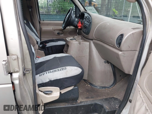 2001 Ford Econoline Passenger XL с VIN 1FBSS31S71HB54782, выставлен на аукционе IAAI как лот 42265547 с пробегом 193 341 миль миль и . История ставок и продаж доступна на DreamBid. Изображение 5.