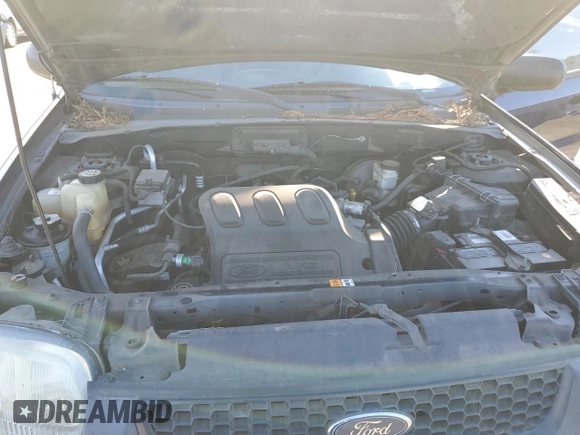 2004 Ford Escape XLS with VIN 1FMYU92114DA08913, listed as a Copart auction lot 47459535 with 153,887 mi miles and Clean Title. Bid and sale history available at DreamBid. Image 12.