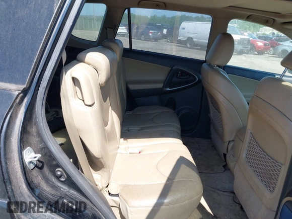 2010 Toyota RAV4 Limited с VIN JTMDK4DV2AD012802, выставлен на аукционе IAAI как лот 42562662 с пробегом 283 501 миль миль и . История ставок и продаж доступна на DreamBid. Изображение 8.