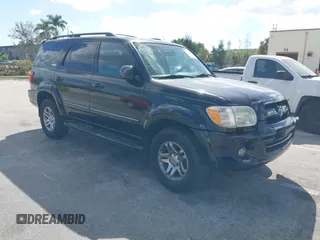 2007 Toyota Sequoia SR5 with VIN 5TDZT34A07S296292, listed as a IAAI auction lot 41590205 with 201,065 mi miles. Bid and sale history available at carsss.com. Image 1.