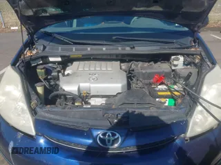 2007 Toyota Sienna XLE with VIN 5TDZK22C07S056161, listed as a IAAI auction lot 41820123 with 206,675 mi miles. Bid and sale history available at carsss.com. Image 10.