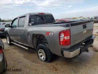 2007 Chevrolet Silverado 1500 LTZ with VIN 2GCEK13M471530197, listed as a Copart auction lot 72961043 with 210,164 mi miles and Salvage Title. Bid and sale history available at carsss.com. Image 2.