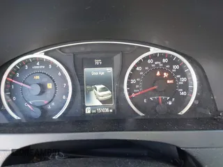 2017 Toyota Camry XLE with VIN 4T1BF1FK8HU792212, listed as a IAAI auction lot 41816216 with 151,036 mi miles. Bid and sale history available at carsss.com. Image 6.
