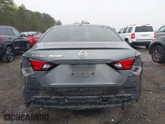 2019 Nissan Altima S with VIN 1N4BL4BV8KC139896, listed as a IAAI auction lot 41845640 with 80,719 mi miles and . Bid and sale history available at carsss.com. Image 17.