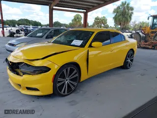 2017 Dodge Charger SXT with VIN 2C3CDXHG0HH572113, listed as a IAAI auction lot 39461270 with NaN miles. Bid and sale history available at carsss.com. Image 22.