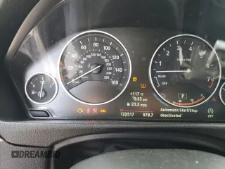 2014 BMW 3 Series 328i z VIN WBA3A5G51ENP27213, wystawiony jako Copart lot #56988805 z przebiegiem 122 517 mil mil oraz Szkoda całkowita • Salvage title. Historia ofert i sprzedaży dostępna na DreamBid. Obrazek 9.