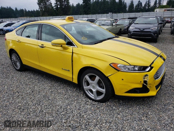 2013 Ford Fusion Titanium Hybrid with VIN 3FA6P0RU7DR326224, listed as a Copart auction lot 61597825 with 256,880 mi miles and Salvage title. Bid and sale history available at DreamBid. Image 4.