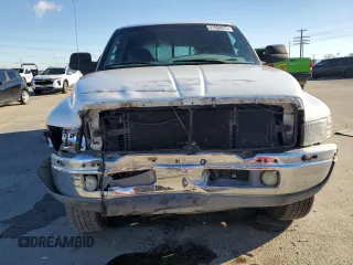 2001 Dodge Ram 2500 with VIN 3B7KF23641G761419, listed as a Copart auction lot 41688975 with 196,693 mi miles and Salvage Title. Bid and sale history available at carsss.com. Image 5.