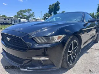 2017 Ford Mustang EcoBoost z VIN 1FA6P8TH0H5212553, wystawiony jako IAAI lot #42607591 z przebiegiem 117 729 mil mil oraz . Historia ofert i sprzedaży dostępna na DreamBid. Obrazek 2.