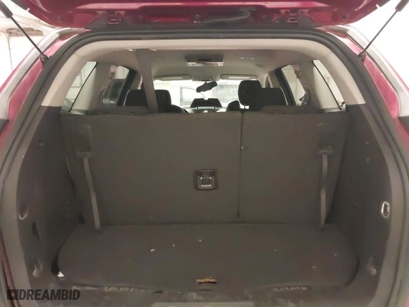 2010 Chevrolet Traverse LT w/1LT with VIN 1GNLRFED5AS141211, listed as a IAAI auction lot 41407190 with 189,101 mi miles. Bid and sale history available at carsss.com. Image 18.