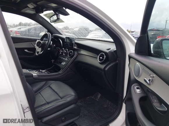 2019 Mercedes-Benz GLC with VIN WDC0J4KB8KF661904, listed as a IAAI auction lot 41750888 with 52,707 mi miles. Bid and sale history available at carsss.com. Image 5.