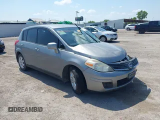 2007 Nissan Versa SL with VIN 3N1BC13E57L447713, listed as a IAAI auction lot 42404626 with Not provided miles and . Bid and sale history available at DreamBid. Image 1.