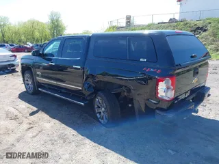 2018 Chevrolet Silverado 1500 High Country with VIN 3GCUKTEJ3JG607375, listed as a IAAI auction lot 39372747 with 69,013 mi miles. Bid and sale history available at carsss.com. Image 6.