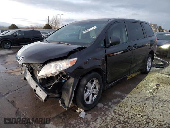 2014 Toyota Sienna L with VIN 5TDZK3DC1ES486586, listed as a Copart auction lot 84680574 with 122,332 mi miles and Salvage Title. Bid and sale history available at carsss.com. Image 1.