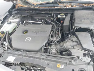 2011 Mazda Mazda3 i Sport with VIN JM1BL1UF2B1481192, listed as a IAAI auction lot 42102068 with 231,588 mi miles. Bid and sale history available at carsss.com. Image 10.