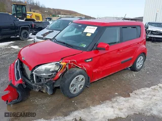 2013 Kia Soul with VIN KNDJT2A54D7502315, listed as a IAAI auction lot 41305535 with 206,245 mi miles. Bid and sale history available at carsss.com. Image 18.