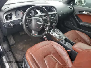 2012 Audi S5 Premium Plus z VIN WAUCGAFH3CN000624, wystawiony jako Copart lot #81167844 z przebiegiem 161 820 mil mil oraz Czysty tytuł • Clean title. Historia ofert i sprzedaży dostępna na DreamBid. Obrazek 8.