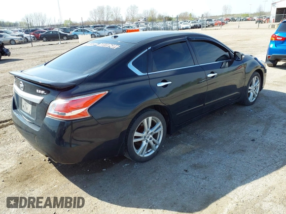 2014 Nissan Altima SL with VIN 1N4BL3AP7EC109242, listed as a IAAI auction lot 42026172 with 112,588 mi miles and . Bid and sale history available at DreamBid. Image 4.
