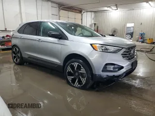 2020 Ford Edge SE z VIN 2FMPK4G9XLBA07766, wystawiony jako Copart lot #56852365 z przebiegiem 151 664 mil mil oraz Szkoda całkowita • Salvage title. Historia ofert i sprzedaży dostępna na DreamBid. Obrazek 4.