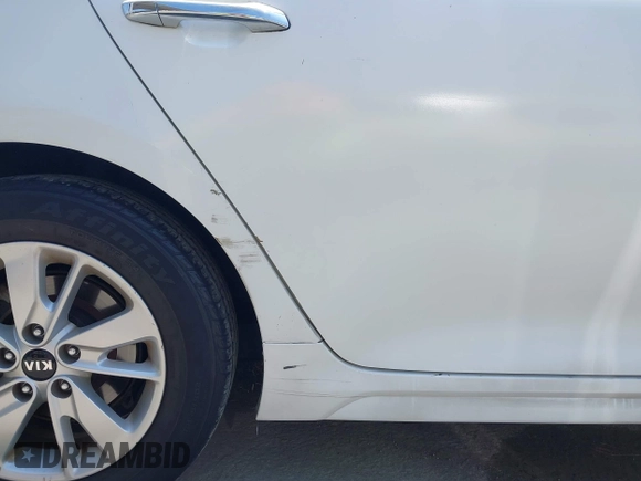 2016 Kia Optima LX with VIN 5XXGT4L31GG081280, listed as a IAAI auction lot 42721927 with 77,980 mi miles and . Bid and sale history available at DreamBid. Image 14.