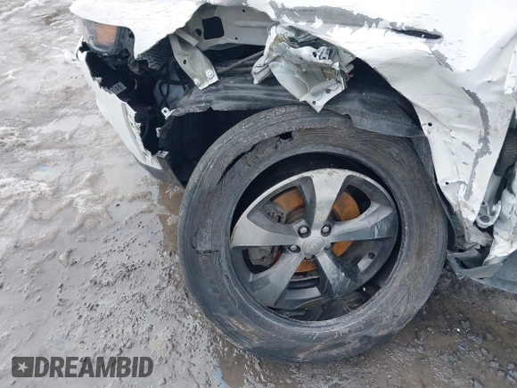2019 Jeep Cherokee Limited with VIN 1C4PJMDX3KD441353, listed as a IAAI auction lot 41623680 with 70,104 mi miles and . Bid and sale history available at DreamBid. Image 18.