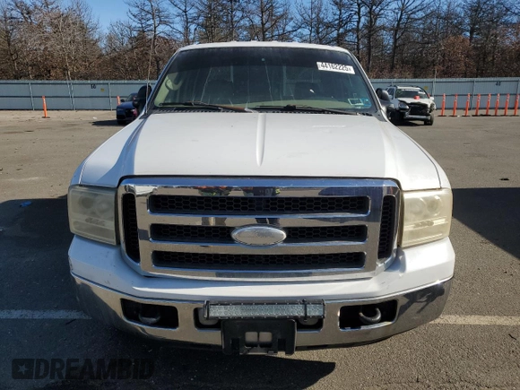 2005 Ford F-250 XL with VIN 1FTSW20P25EA07140, listed as a Copart auction lot 44162225 with 199,922 mi miles and Clean Title. Bid and sale history available at DreamBid. Image 5.