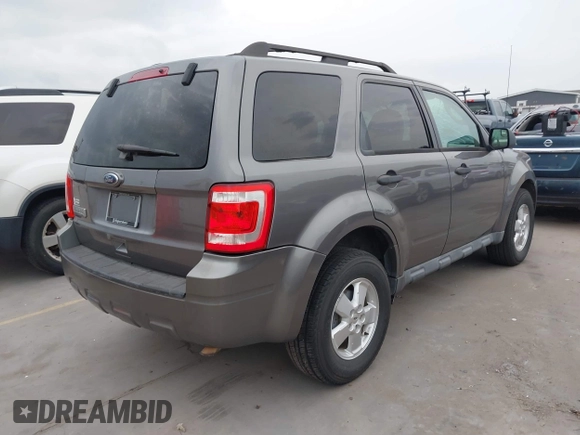 2010 Ford Escape XLT с VIN 1FMCU9D78AKB95229, выставлен на аукционе IAAI как лот 42366349 с пробегом 152 077 миль миль и . История ставок и продаж доступна на DreamBid. Изображение 4.