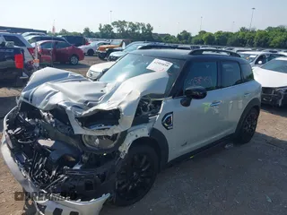 2020 MINI Countryman Cooper S с VIN WMZYX1C03L3L54808, выставлен на аукционе IAAI как лот 42585859 с пробегом 70 045 миль миль и . История ставок и продаж доступна на DreamBid. Изображение 14.