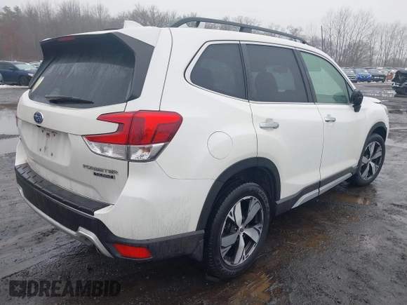 2019 Subaru Forester Touring with VIN JF2SKAWC3KH555900, listed as a IAAI auction lot 41558281 with 138,351 mi miles. Bid and sale history available at carsss.com. Image 4.