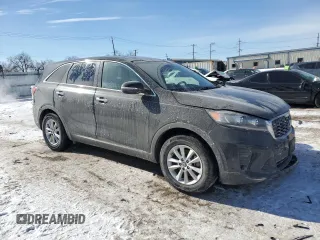 2019 Kia Sorento L with VIN 5XYPG4A35KG593040, listed as a Copart auction lot 45856545 with 93,111 mi miles and Salvage Title. Bid and sale history available at DreamBid. Image 4.