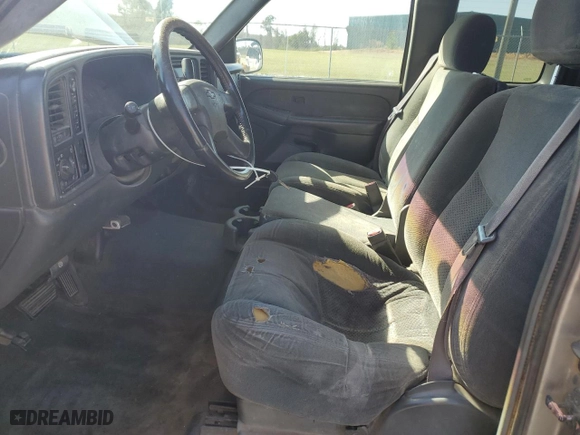 2003 Chevrolet Silverado 1500 LS with VIN 2GCEK19T331105322, listed as a Copart auction lot 45475715 with 381,638 mi miles and Salvage Title. Bid and sale history available at carsss.com. Image 7.