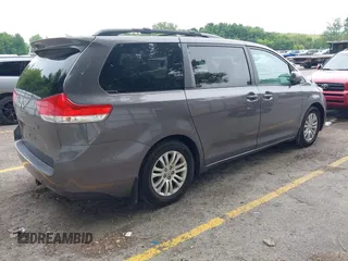 2012 Toyota Sienna XLE AAS with VIN 5TDYK3DC4CS216437, listed as a IAAI auction lot 42550624 with 253,123 mi miles and . Bid and sale history available at DreamBid. Image 4.