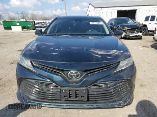 2020 Toyota Camry LE with VIN 4T1C11AK6LU872658, listed as a Copart auction lot 52372315 with 110,230 mi miles and Clean Title. Bid and sale history available at carsss.com. Image 5.
