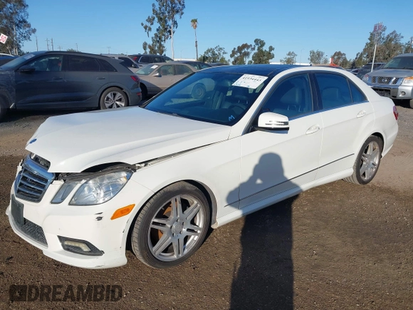 2011 Mercedes-Benz E-Class E 350 Luxury with VIN WDDHF5GB9BA279117, listed as a IAAI auction lot 41934443 with 63,014 mi miles. Bid and sale history available at carsss.com. Image 2.