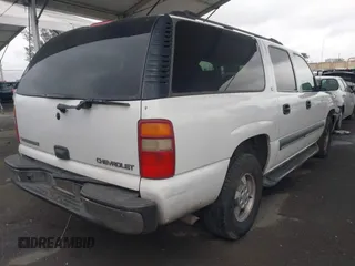 2002 Chevrolet Suburban LT with VIN 3GNEC16T02G312958, listed as a IAAI auction lot 41571427 with 154,191 mi miles. Bid and sale history available at carsss.com. Image 4.