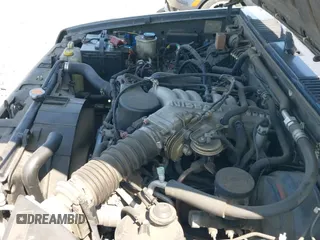 1995 Nissan Pathfinder LE z VIN JN8HD17Y3SW093884, wystawiony jako IAAI lot #42169325 z przebiegiem 170 509 mil mil oraz . Historia ofert i sprzedaży dostępna na DreamBid. Obrazek 12.