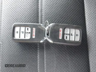 2020 Honda CR-V Touring с VIN 7FART6H91LE001303, выставлен на аукционе IAAI как лот 41429438 с пробегом 61 560 миль миль и . История ставок и продаж доступна на DreamBid. Изображение 11.
