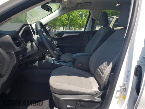 2022 Ford Escape SE z VIN 1FMCU0G60NUC04269, wystawiony jako Copart lot #53483375 z przebiegiem 7 727 mil mil oraz Szkoda całkowita • Salvage title. Historia ofert i sprzedaży dostępna na DreamBid. Obrazek 7.