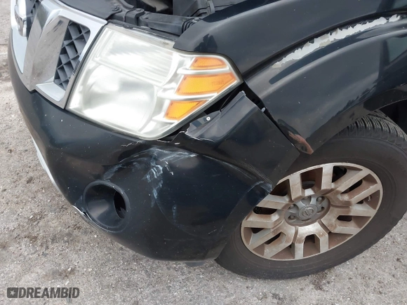 2011 Nissan Pathfinder SV with VIN 5N1AR1NN2BC623525, listed as a IAAI auction lot 41283400 with 189,318 mi miles. Bid and sale history available at carsss.com. Image 6.