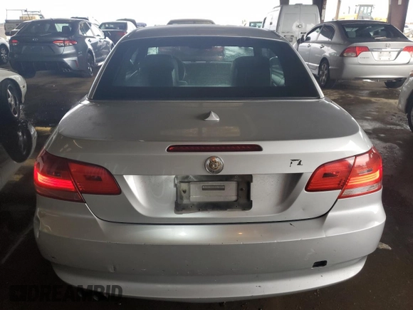 2007 BMW 3 Series 328i с VIN WBAWR335X7P150172, выставлен на аукционе Copart как лот 85607964 с пробегом 114 878 миль миль и Списание • Salvage title. История ставок и продаж доступна на DreamBid. Изображение 6.